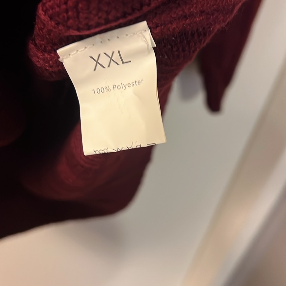 Ladies XXL burgundy sweater/cardigan. - Picture 4 of 4
